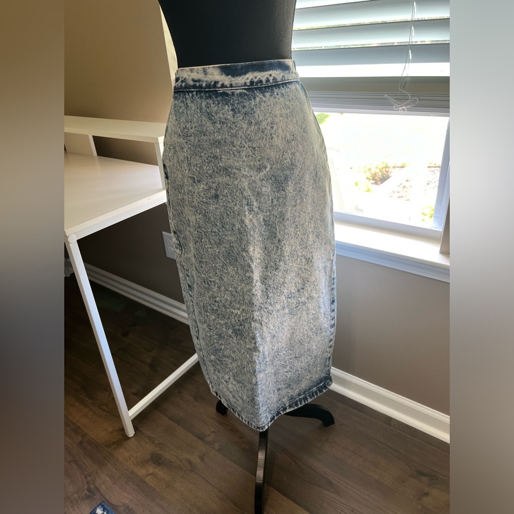 Authentic vintage bongo acid wash skirt